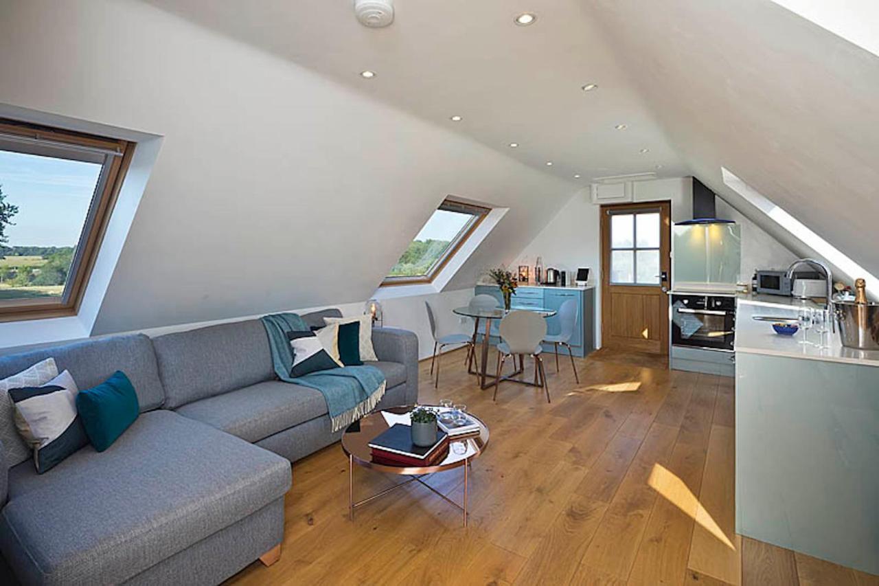 The Pheasantry Bed and Breakfast Wymondham  Exteriör bild