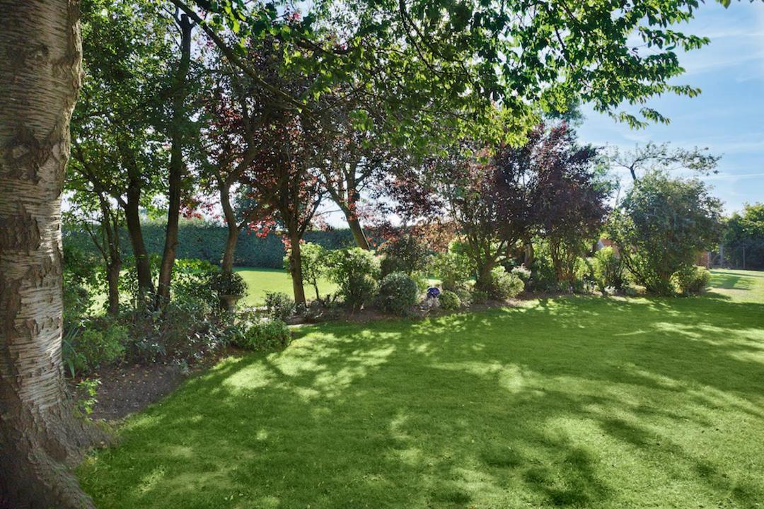 The Pheasantry Bed and Breakfast Wymondham  Exteriör bild