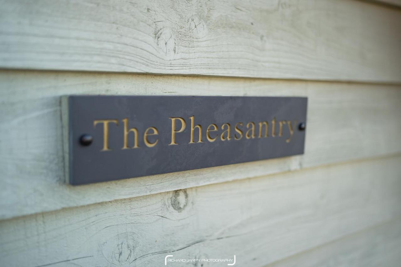 The Pheasantry Bed and Breakfast Wymondham  Exteriör bild